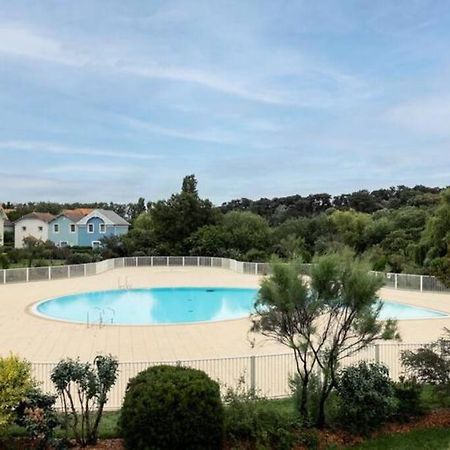 Charmante Maison De Vacances Avec Acces Piscine Talmont-Saint-Hilaire ภายนอก รูปภาพ