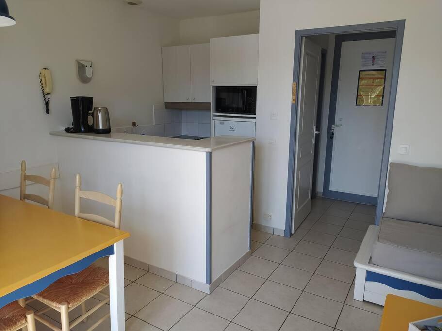 Charmante Maison De Vacances Avec Acces Piscine Talmont-Saint-Hilaire ภายนอก รูปภาพ