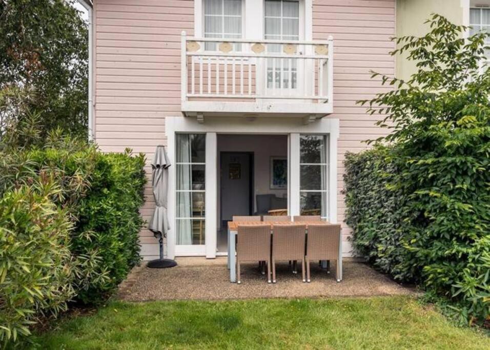 Charmante Maison De Vacances Avec Acces Piscine Talmont-Saint-Hilaire ภายนอก รูปภาพ